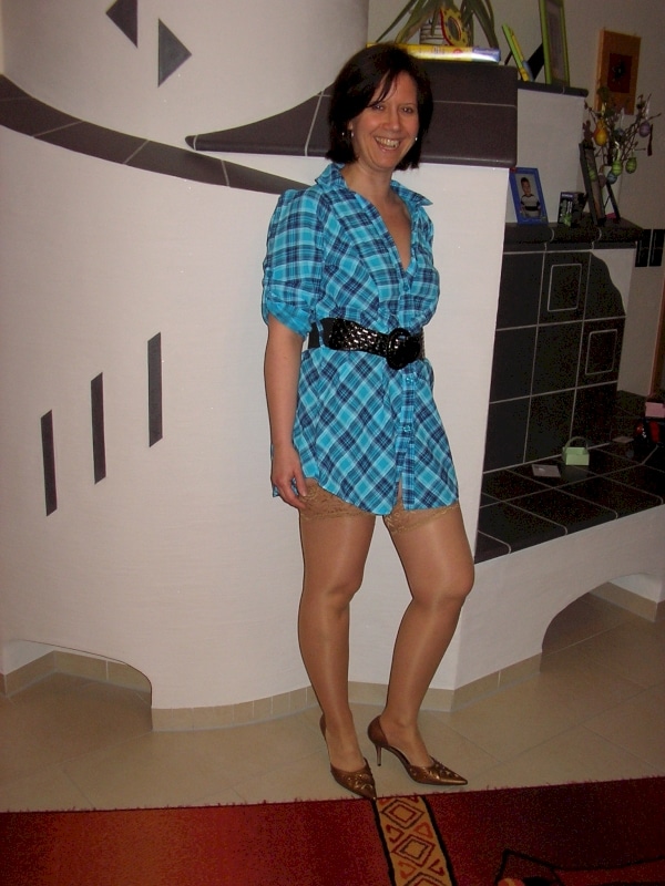 Femme coquine docile pour gars directif